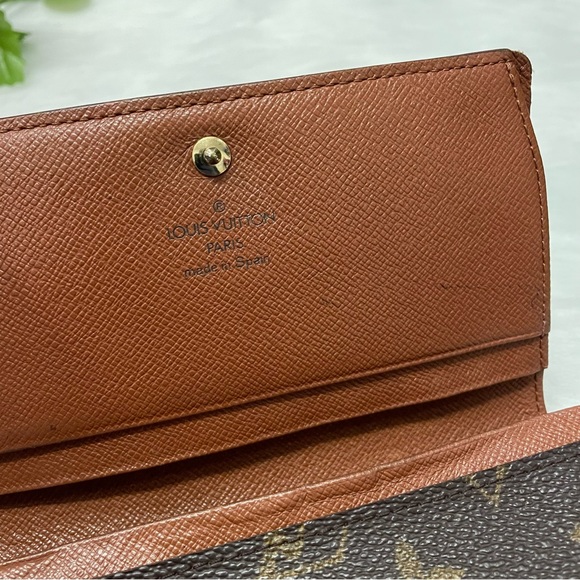 Louis Vuitton Porte-Monnaie Billets Tresor Monogram - Picture 7 of 10